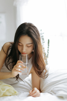 他人之妻电影